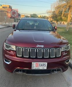 جیپ گراند شیرۆکی